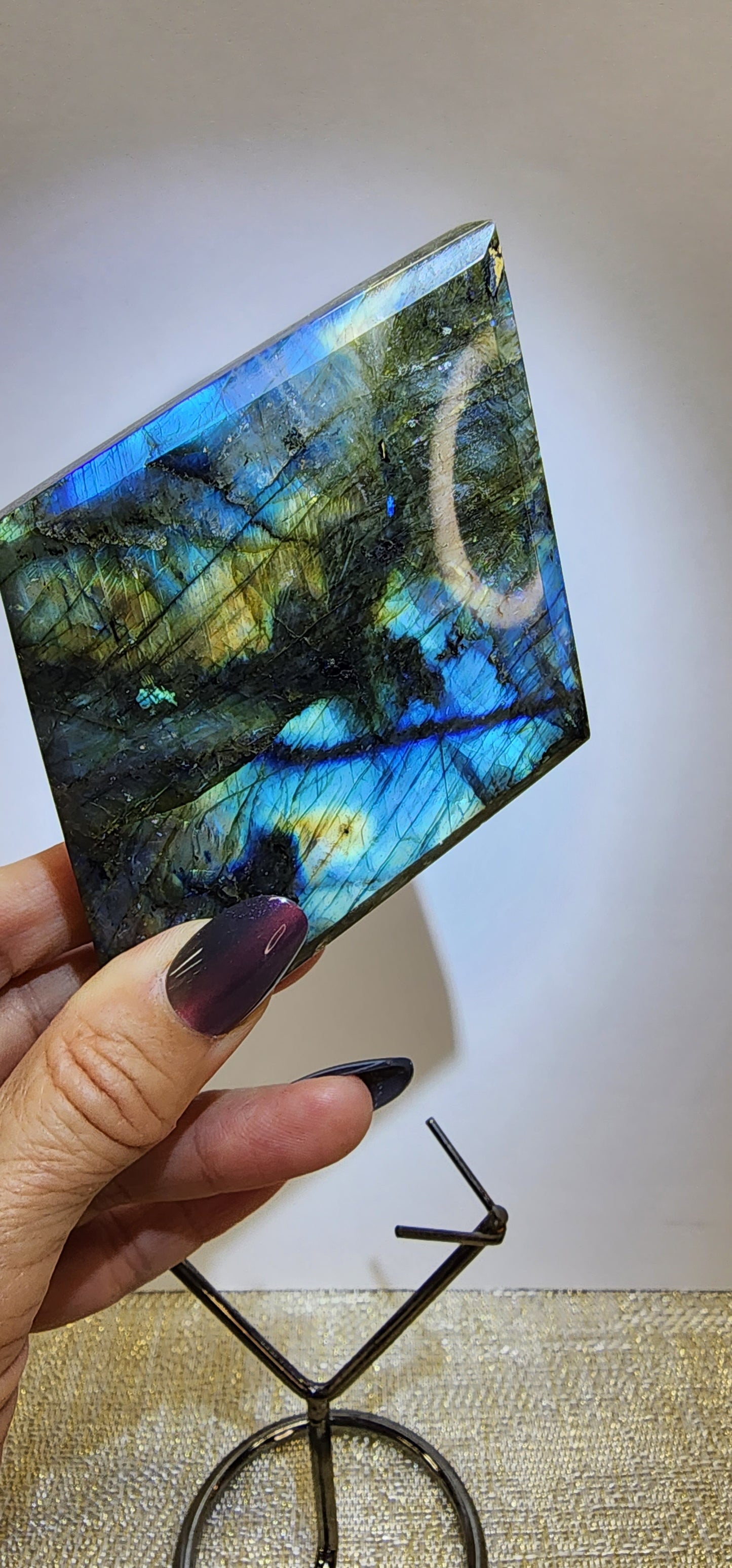 1 Basket Reserved for Glitch