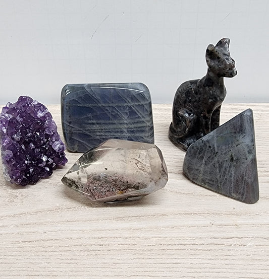 1 Basket Reserved for Alison B