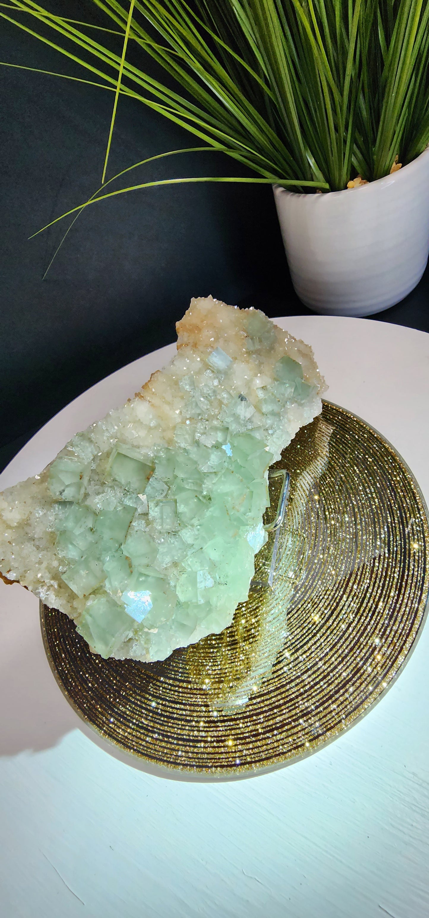 Large Green Cube Blue Phantom Specimen with Golden Healer/Quartz Druzy