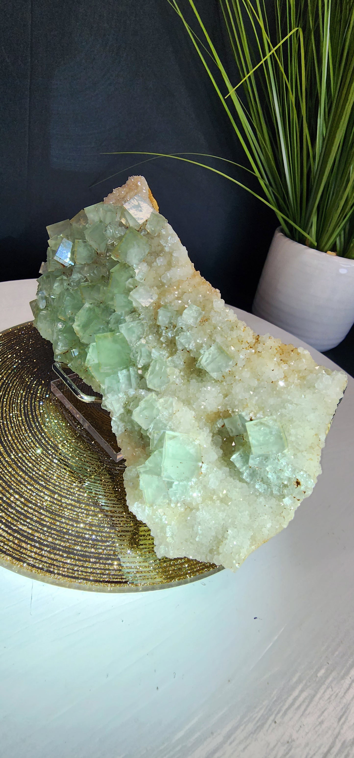 Large Green Cube Blue Phantom Specimen with Golden Healer/Quartz Druzy