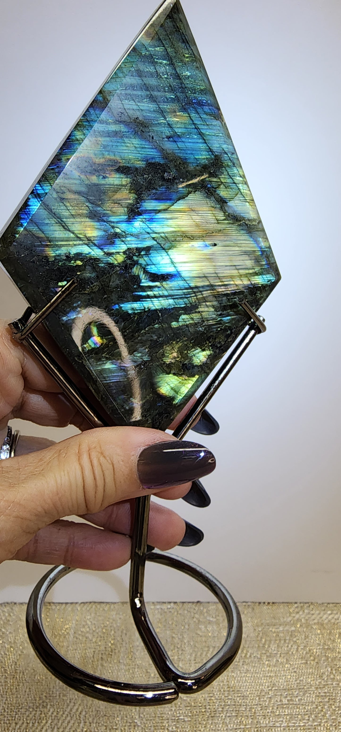 1 Basket Reserved for  Glitch