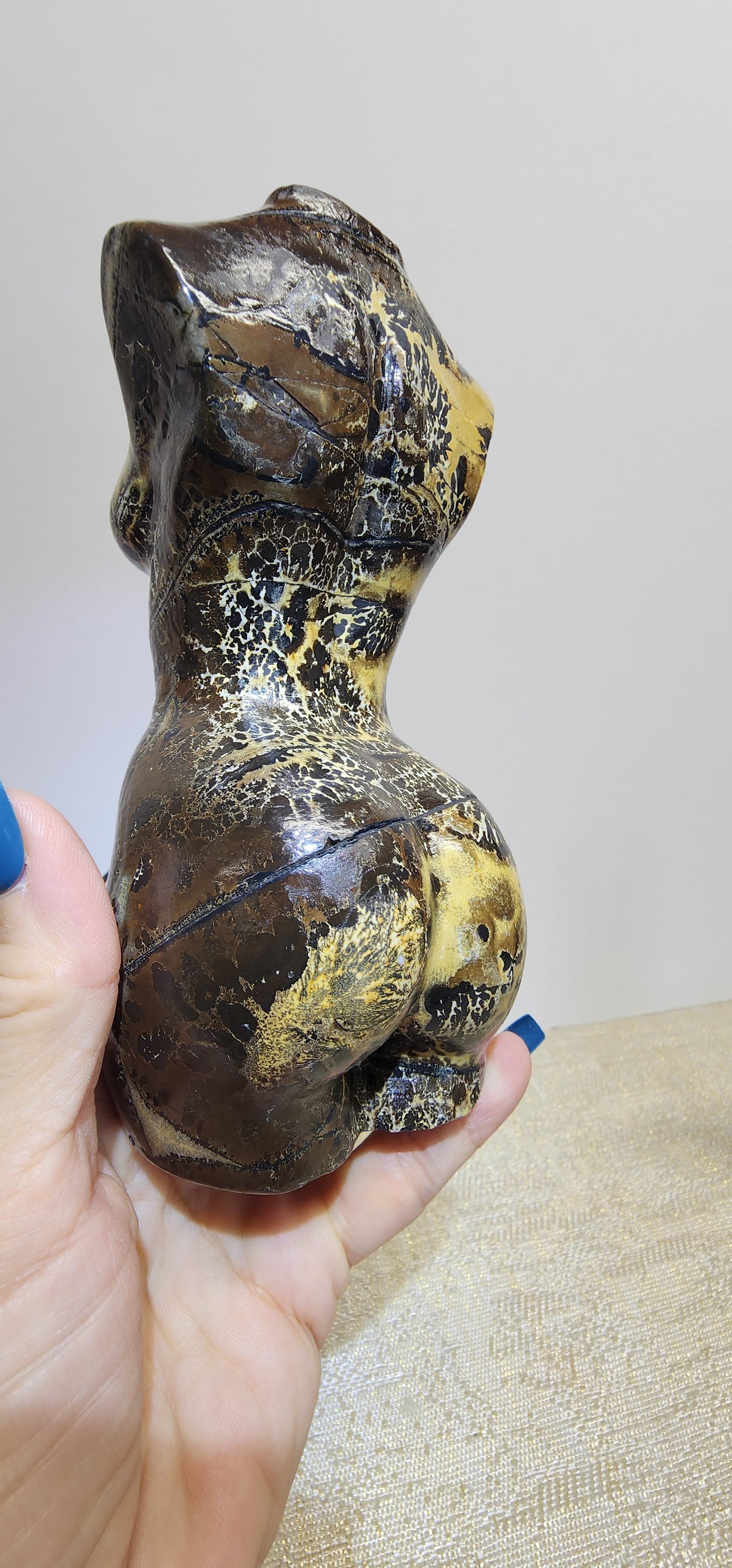 1 Basket Reserved for Rhonda