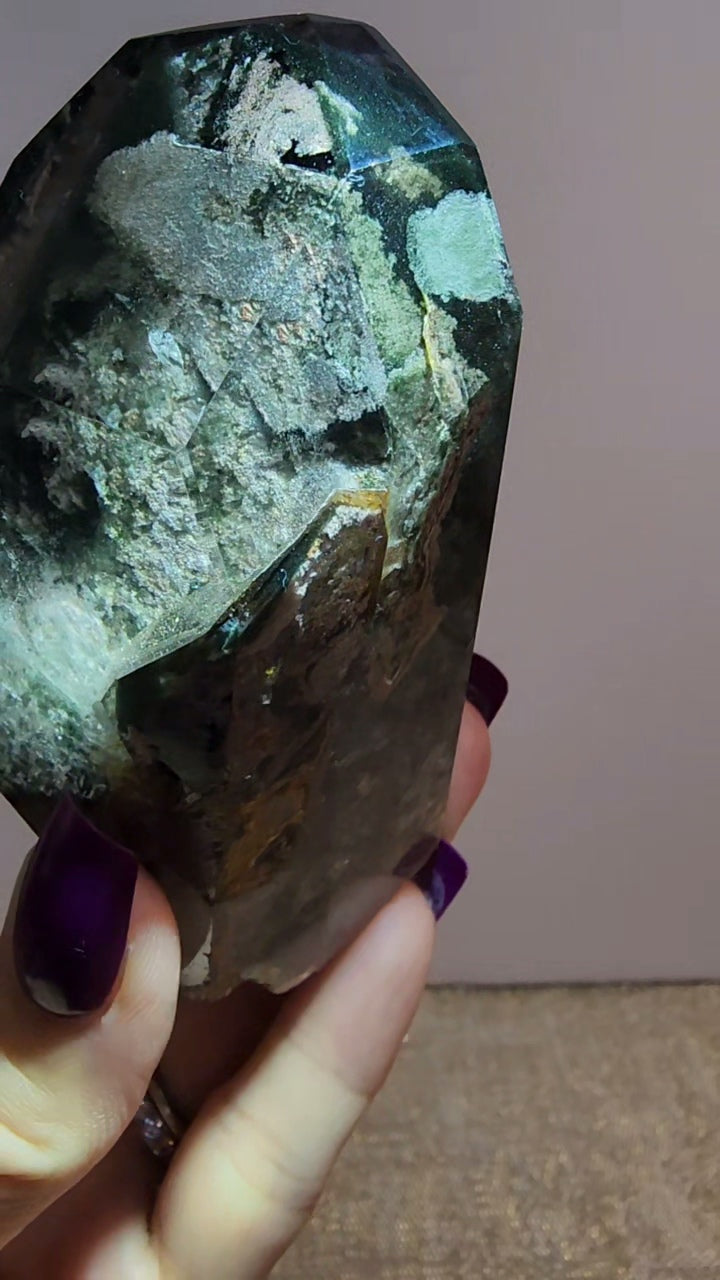 Lodolite Gardend Quartz FreebForm