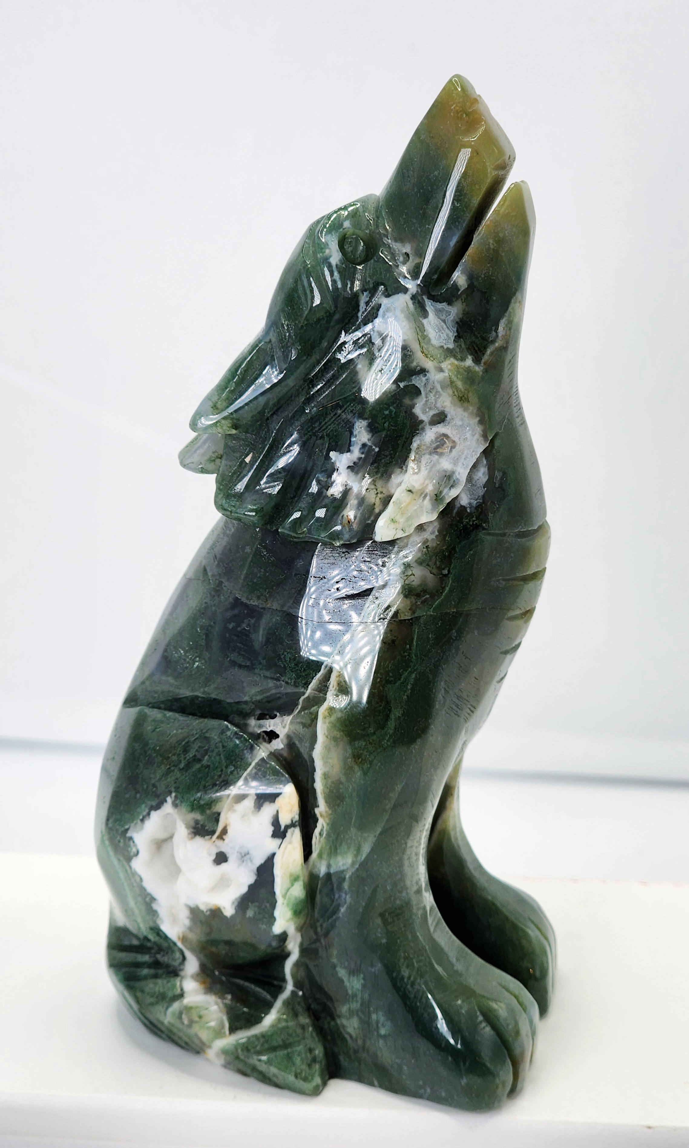 Moss Agate, moss agate carvings, wolf carving, crystals, crystal carvings